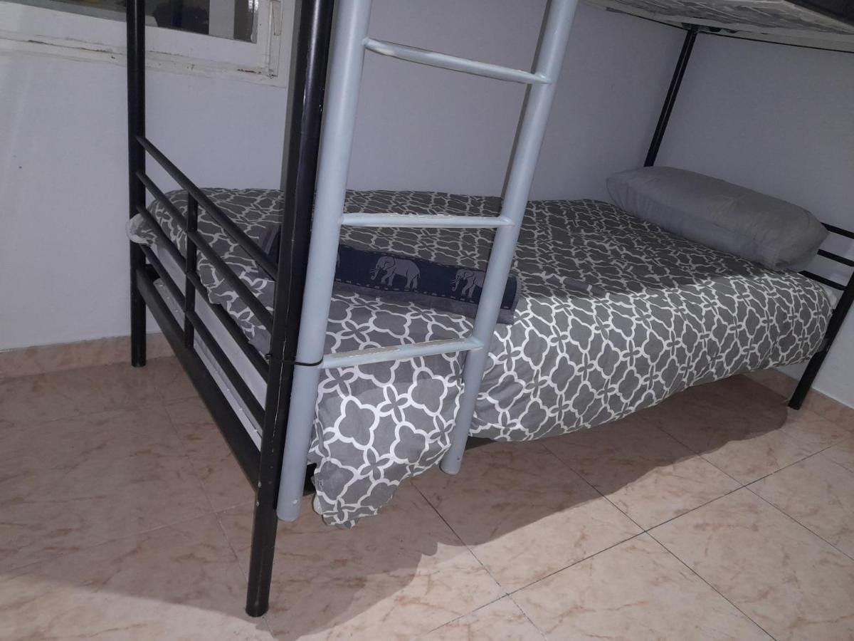 Sweet House Close To Airport Эль-Прат-де-Льобрегат Экстерьер фото